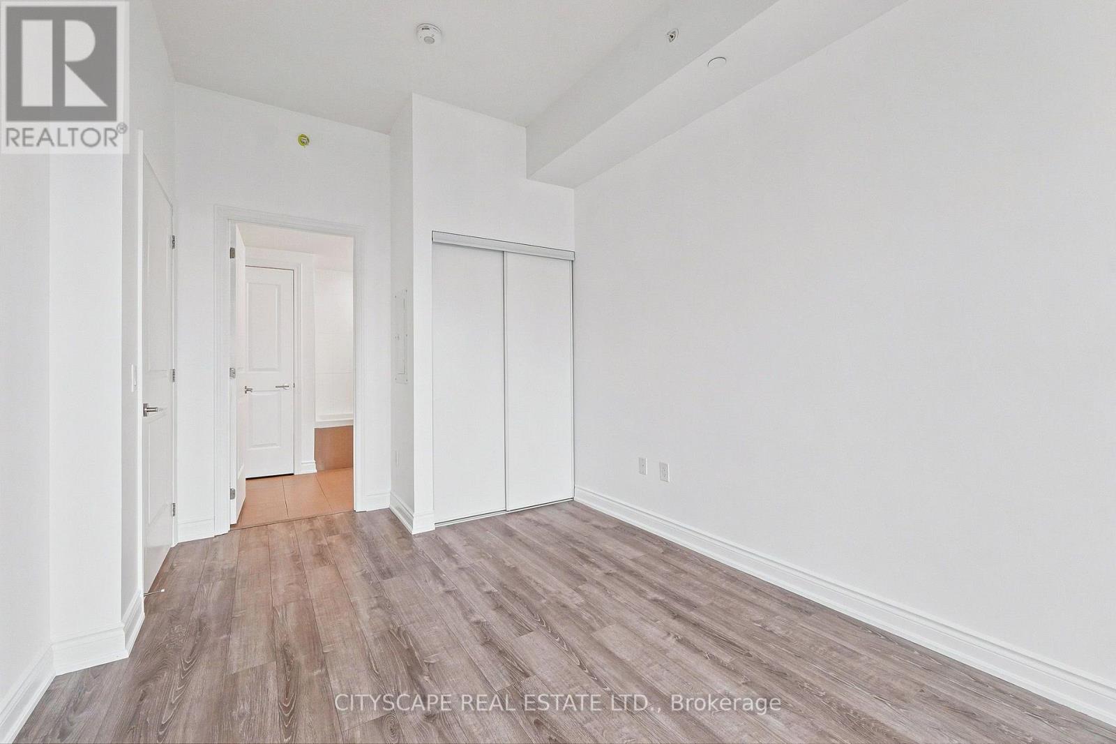 1210 - 9618 Yonge Street, Richmond Hill (North Richvale), Ontario  L4C 0X5 - Photo 16 - N13591208