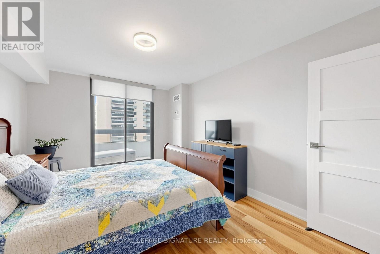 1505 - 100 Quebec Avenue, Toronto, Ontario  M6P 4B8 - Photo 18 - W13591238