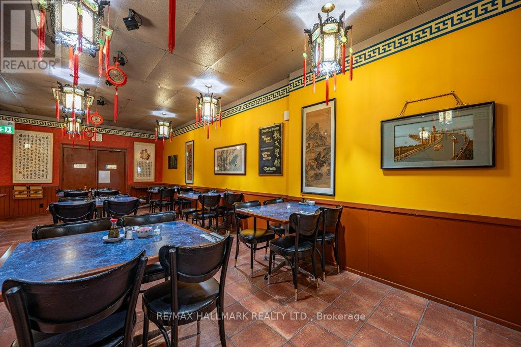 81 Ontario Street, Stratford, Ontario  N5A 3H1 - Photo 12 - X13591234