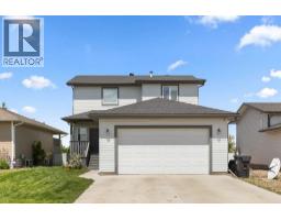 930 Kipling Crescent SW, Redcliff, Alberta