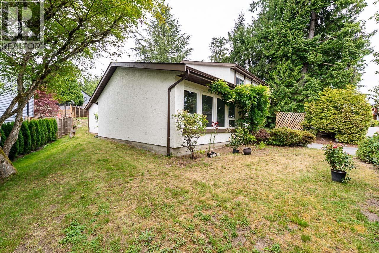 1205 Cypress Place, Port Moody, British Columbia  V3H 3Y7 - Photo 33 - R3148752