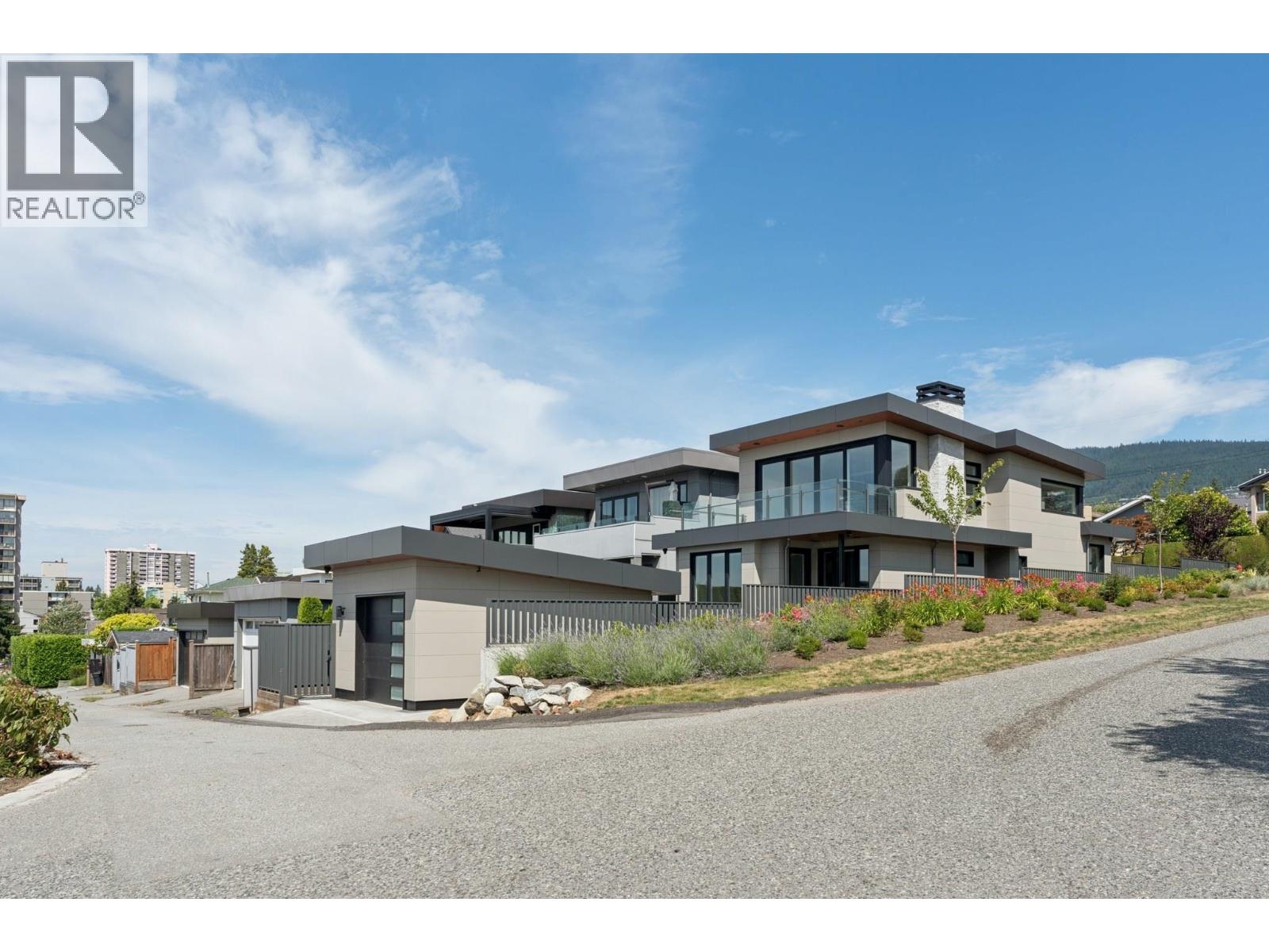 1202 Duchess Avenue, West Vancouver, British Columbia  V7T 1H4 - Photo 37 - R3148822