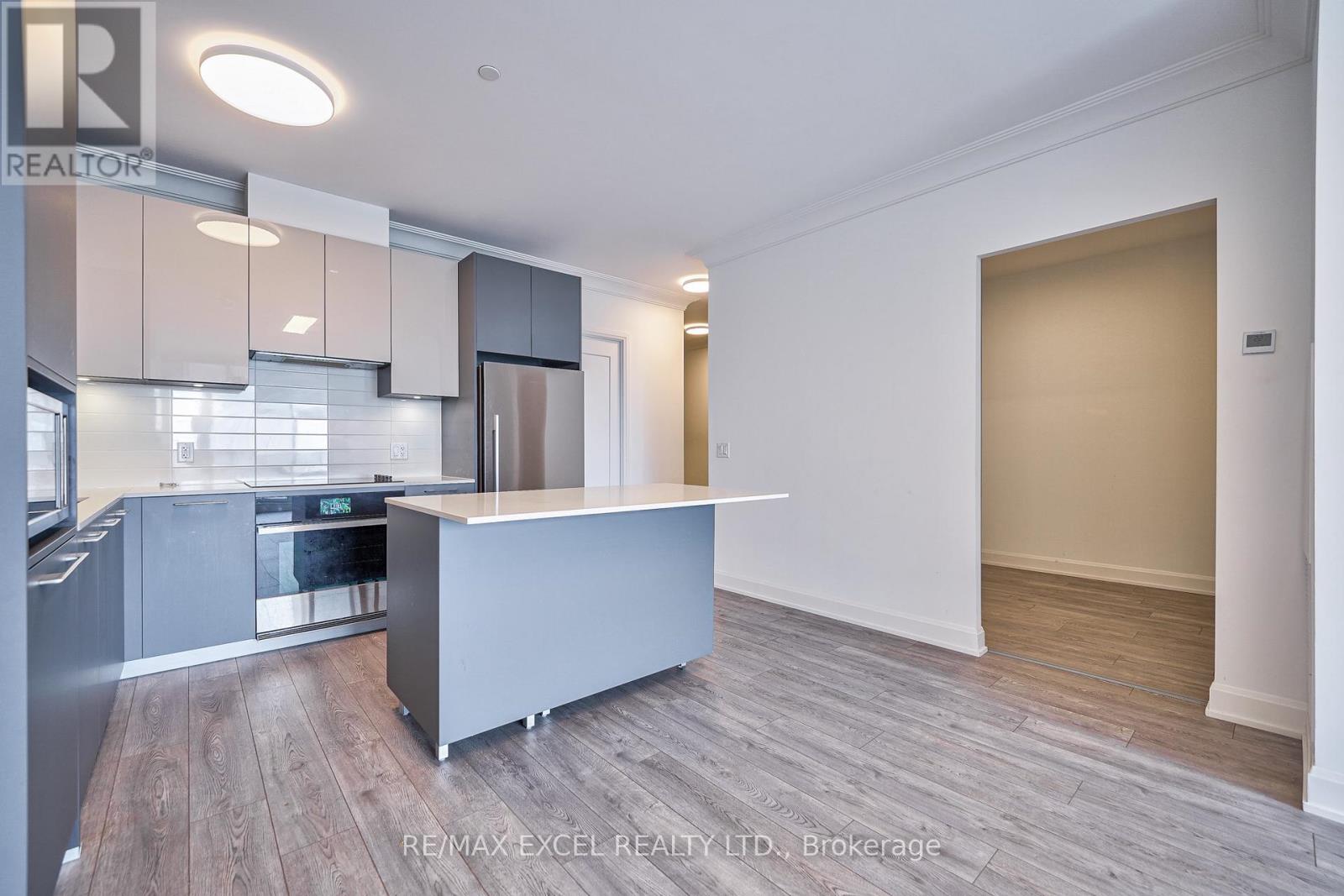 2307 - 8 Water Walk Drive, Markham, Ontario  L3R 6L4 - Photo 11 - N13591272