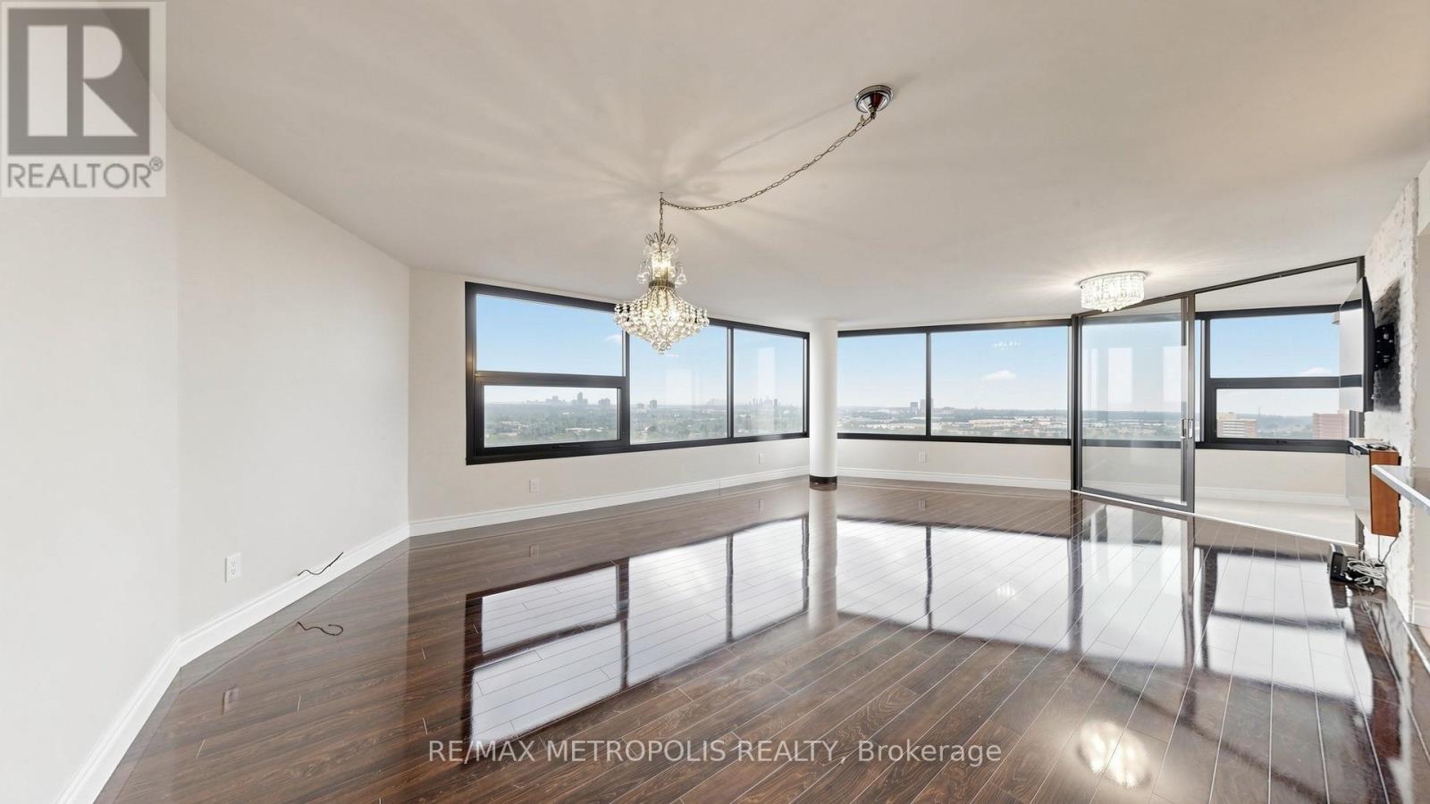 1803 - 1300 Bloor Street, Mississauga, Ontario L4Y 3Z2 - Photo 17 - W13578496