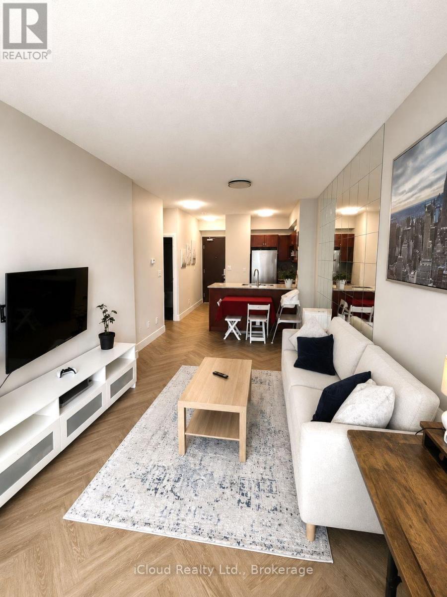 408 - 1359 Rathburn Road E, Mississauga, Ontario L4W 5P7 - Photo 4 - W13591256