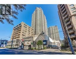 906 - 8 HILLCREST AVENUE, Toronto, Ontario
