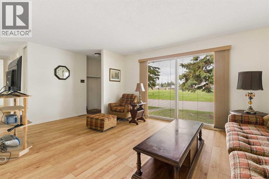604 Foritana Road SE, Calgary, Alberta  T2A 2B8 - Photo 15 - A2329898