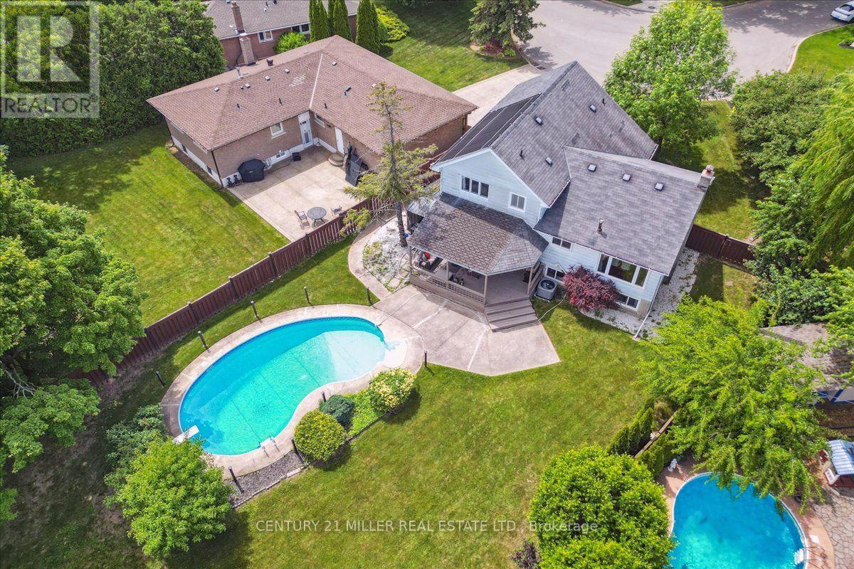2442 WOBURN CRESCENT, Oakville, Ontario