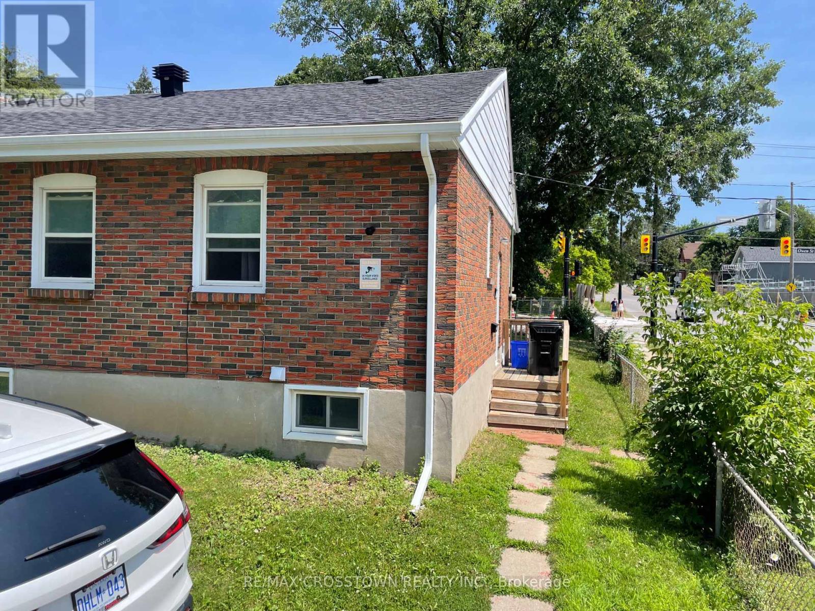A-Basement - 76a (Basement) Owen Street, Barrie, Ontario L4M 3H5 - Photo 6 - S13589542