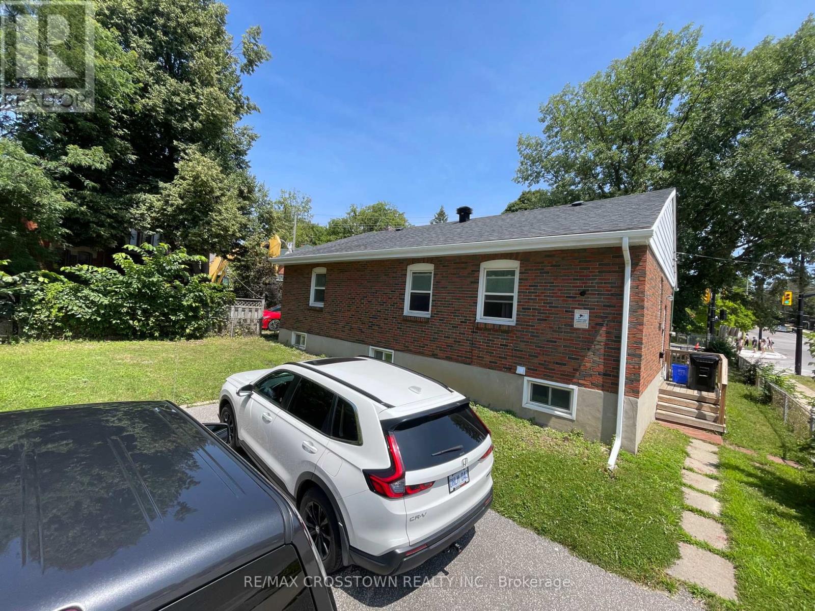 A-Basement - 76a (Basement) Owen Street, Barrie, Ontario L4M 3H5 - Photo 26 - S13589542