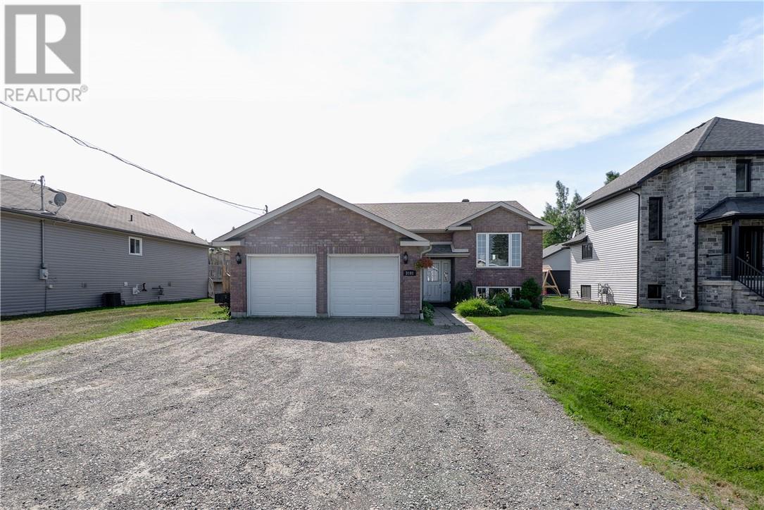 3101 River, Val Caron, Ontario  P3N 1E7 - Photo 3 - 2129346