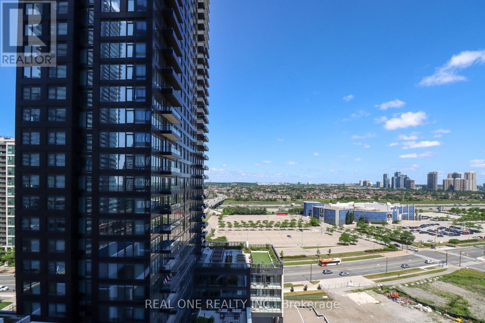 1302 - 395 Square One Drive, Mississauga, Ontario  L5B 0P6 - Photo 16 - W13591346
