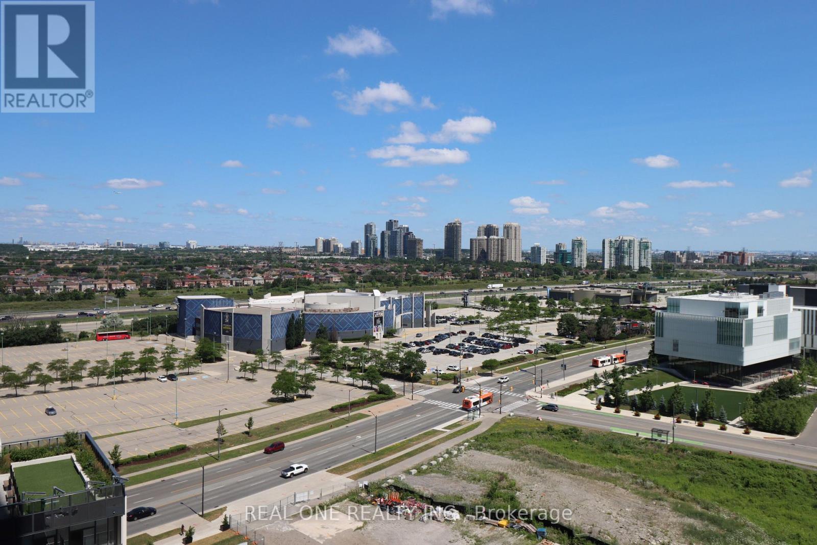1302 - 395 Square One Drive, Mississauga, Ontario  L5B 0P6 - Photo 17 - W13591346