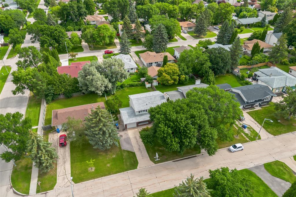 6 St Edmund's Bay, Winnipeg, Manitoba R3T 3M6 - Photo 36 - 202617183