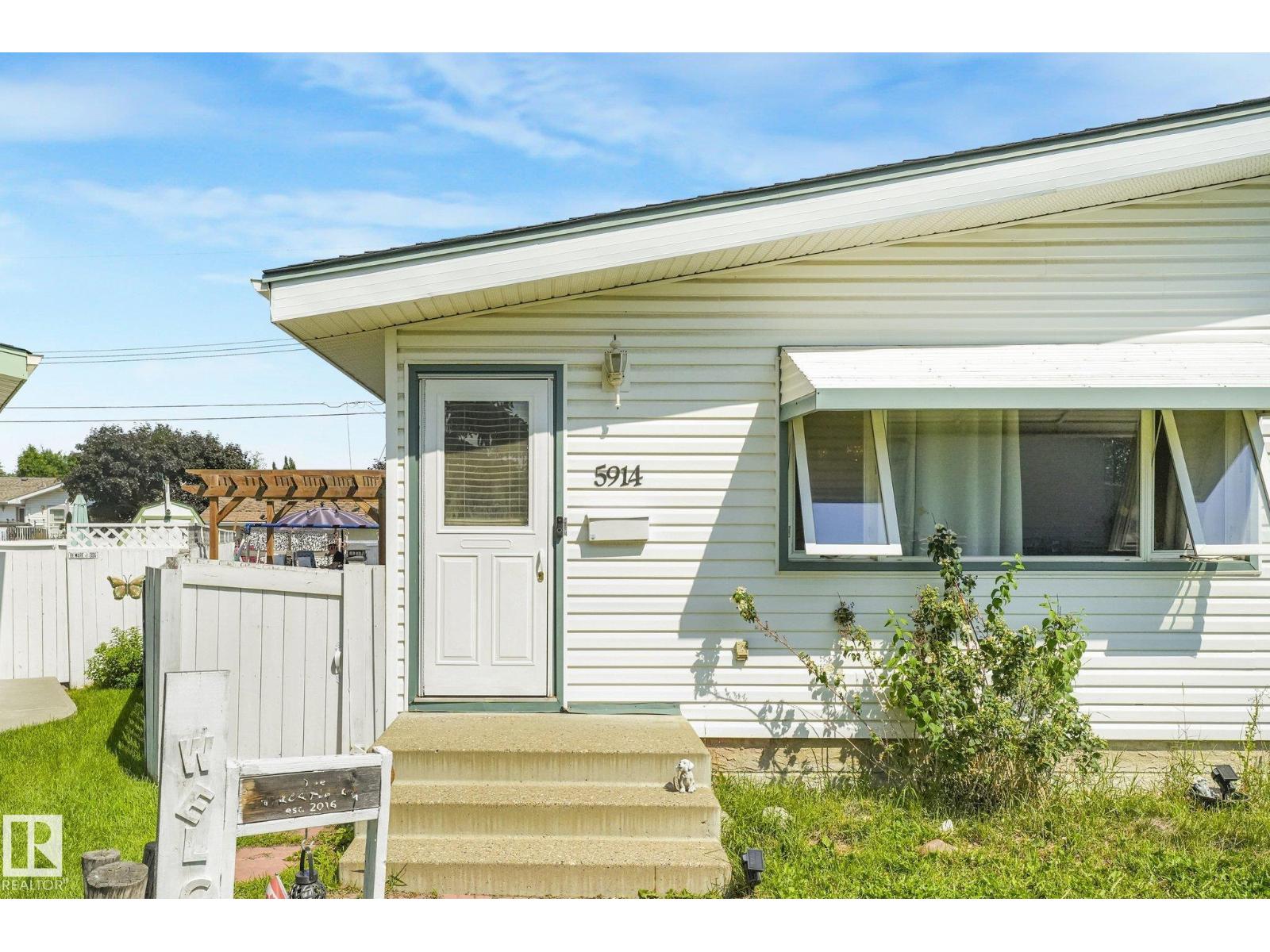5914 91 Av NW, Edmonton, Alberta  T6B 0R4 - Photo 2 - E4500053