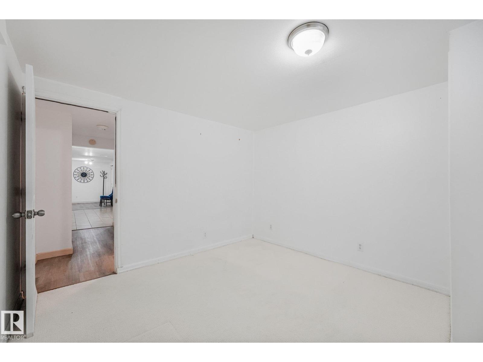 5914 91 Av NW, Edmonton, Alberta  T6B 0R4 - Photo 41 - E4500053
