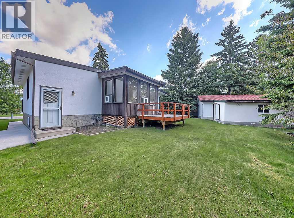 3911 Vincent Drive NW, Calgary, Alberta  T2N 0K2 - Photo 32 - A2329817