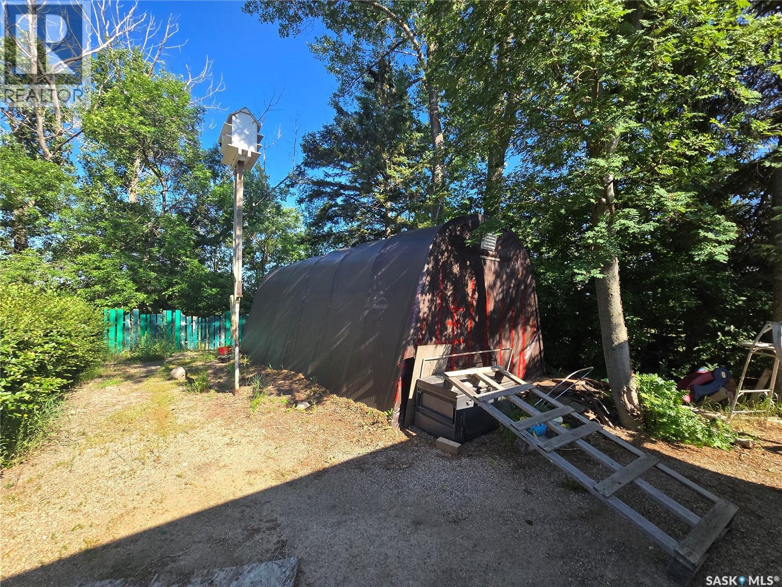 327 Russell Street, Stoughton, Saskatchewan  S0G 4T0 - Photo 3 - SK043134