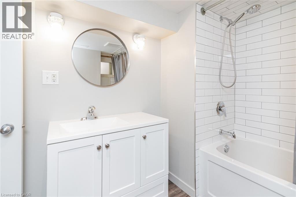 9 Senator Avenue, Hamilton, Ontario  L8L 1Z3 - Photo 40 - 40842299