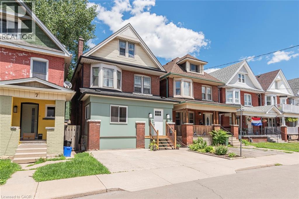 9 Senator Avenue, Hamilton, Ontario  L8L 1Z3 - Photo 3 - 40842299