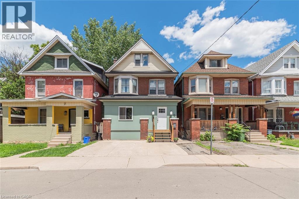 9 Senator Avenue, Hamilton, Ontario  L8L 1Z3 - Photo 2 - 40842299