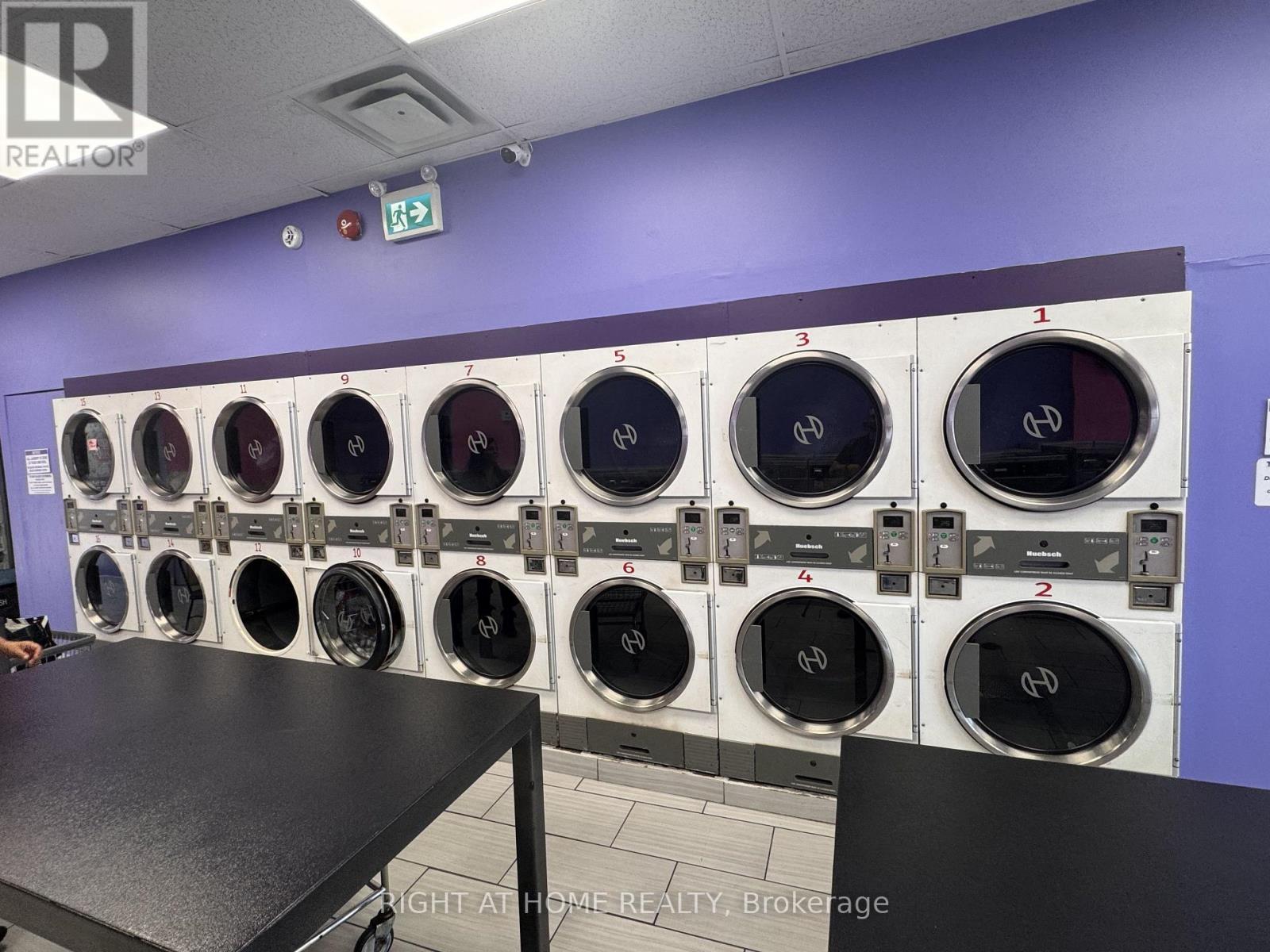 20A REXDALE BOULEVARD, Toronto, Ontario