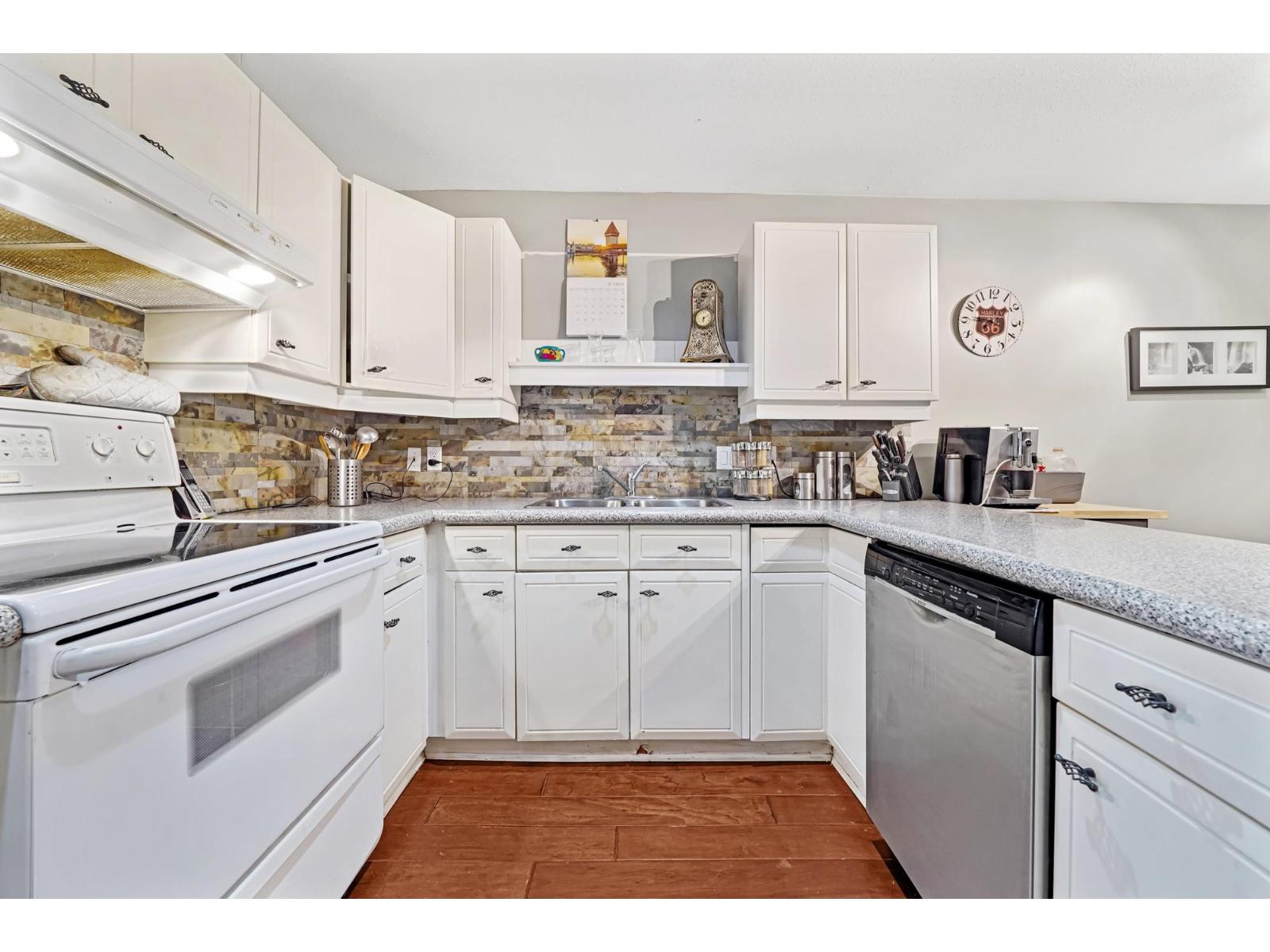 204 1440 George Street, White Rock, British Columbia V4B 4A3 - Photo 8 - R3144441
