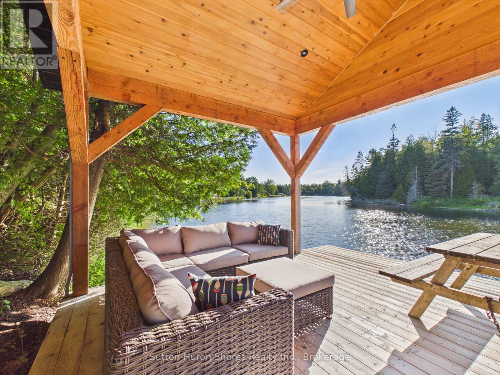 1264 Sauble Falls Road, South Bruce Peninsula, Ontario  N0H 2G0 - Photo 36 - X13591386