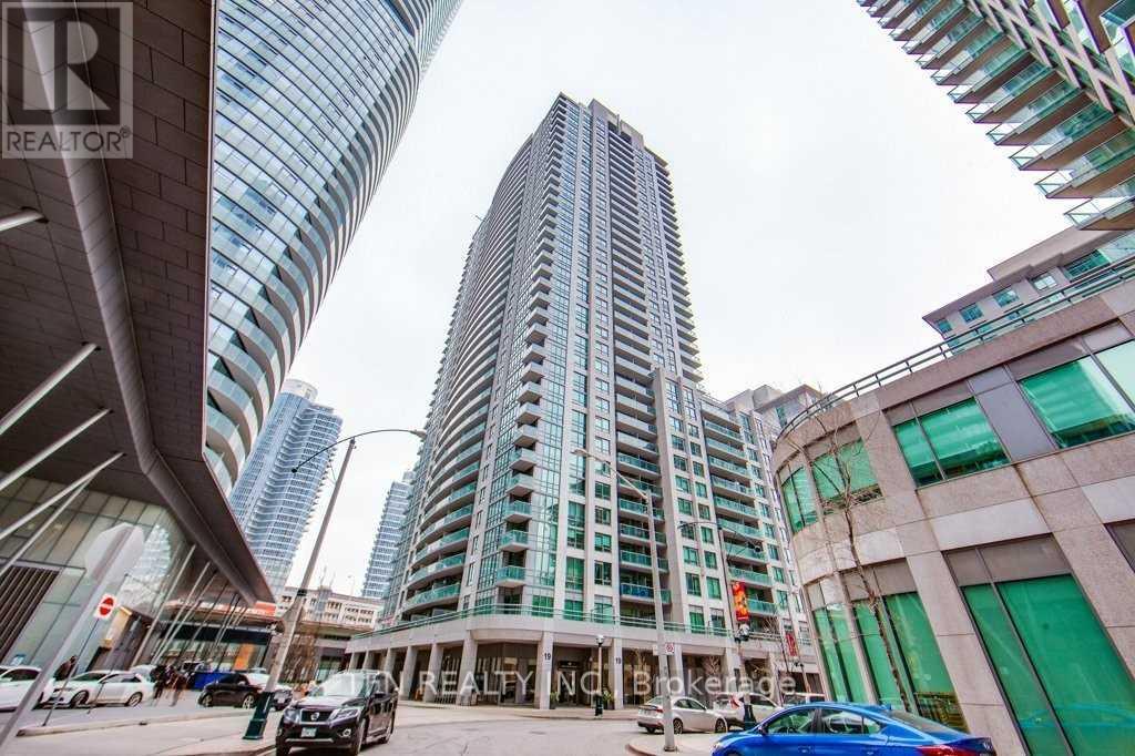 3306 - 19 GRAND TRUNK CRESCENT, Toronto, Ontario