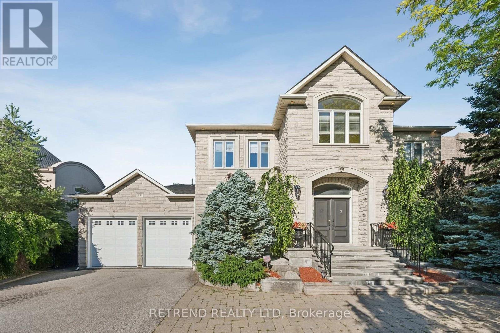791 Clarence Street, Vaughan, Ontario  L4L 8V2 - Photo 2 - N13591400