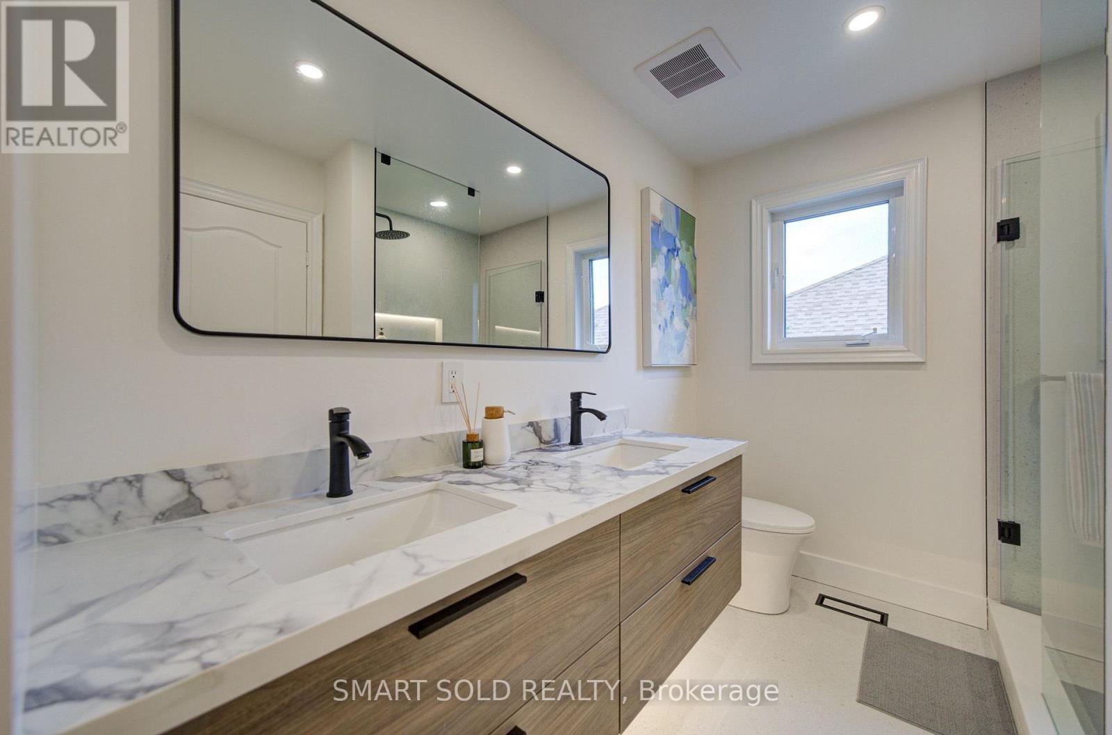 93 Watts Meadow, Aurora, Ontario L4G 7L8 - Photo 41 - N13591402