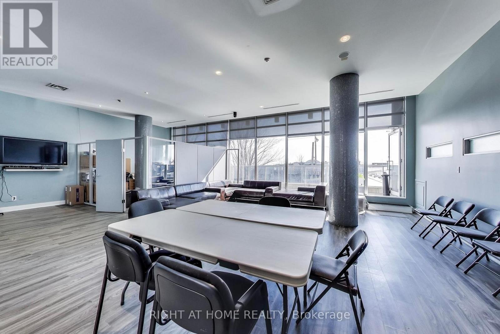 407 - 1040 The Queensway, Toronto, Ontario M8Z 0A7 - Photo 32 - W13591428