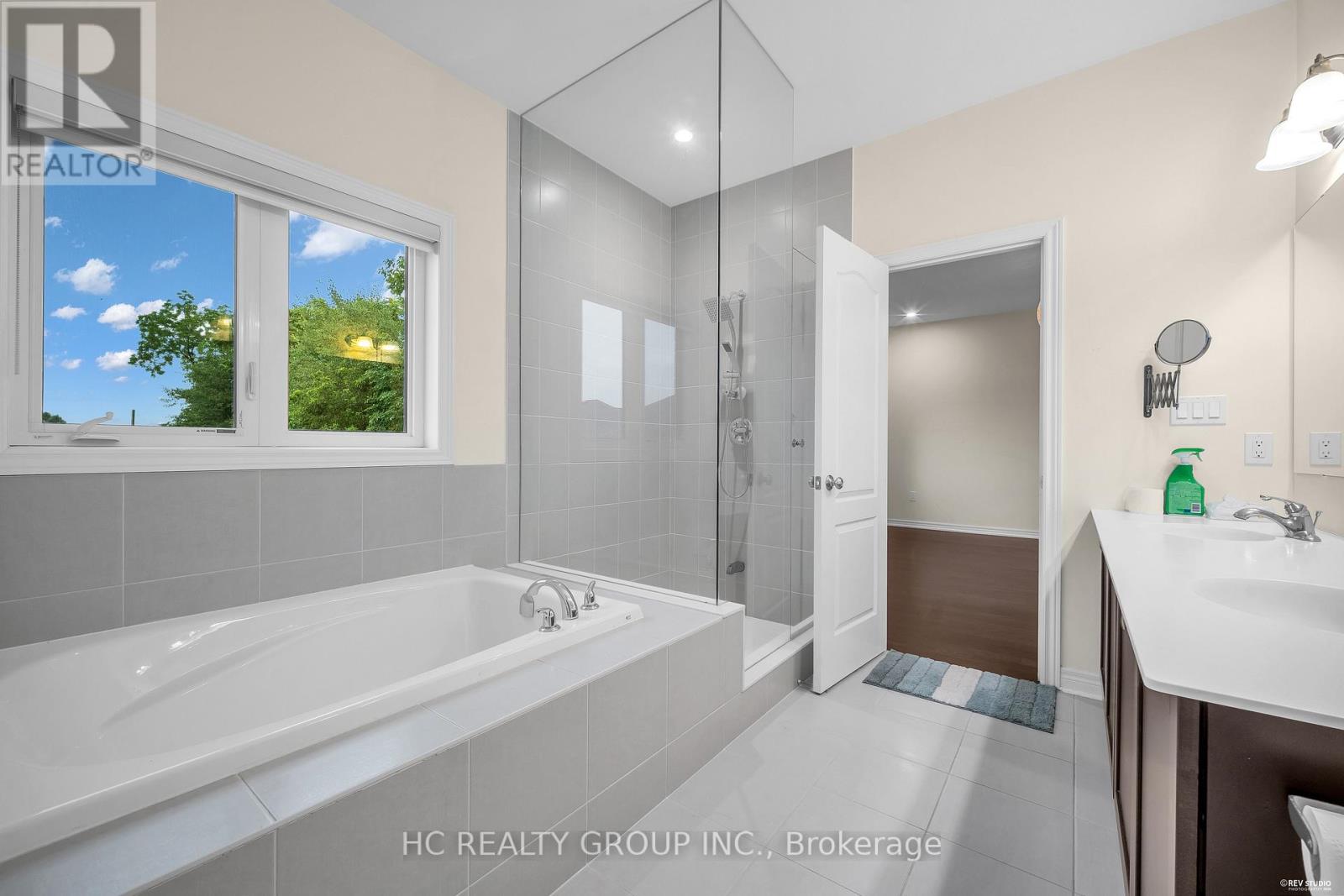 233 Butternut Ridge Trail, Aurora, Ontario  L4G 3P1 - Photo 32 - N13586896