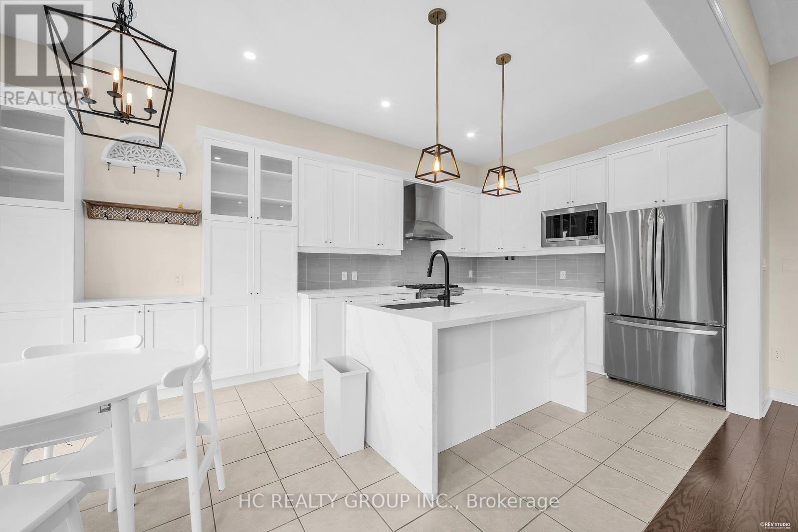 233 Butternut Ridge Trail, Aurora, Ontario  L4G 3P1 - Photo 17 - N13586896
