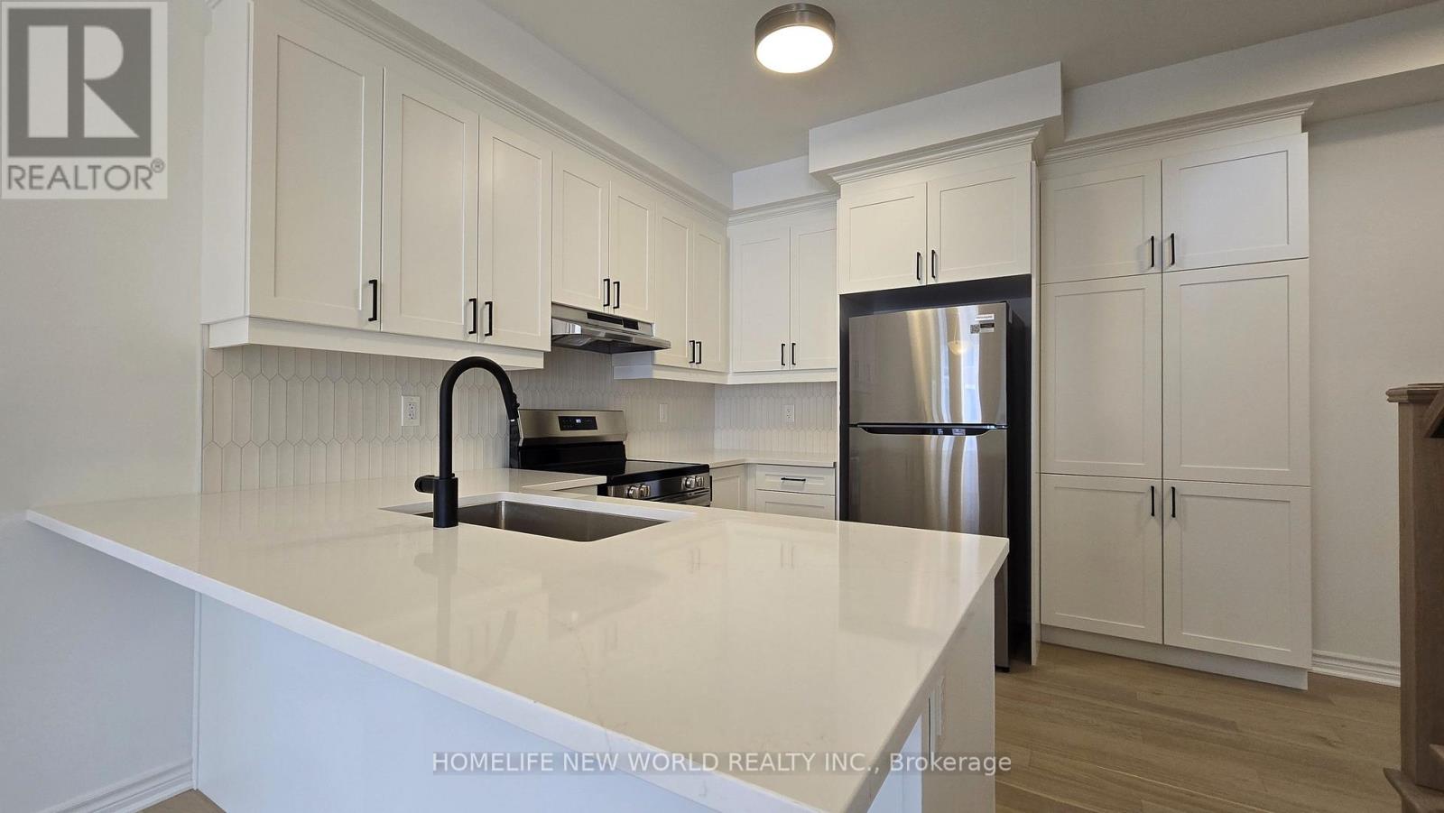 109 Avani Avenue, Markham, Ontario  L6C 3S4 - Photo 2 - N13591450