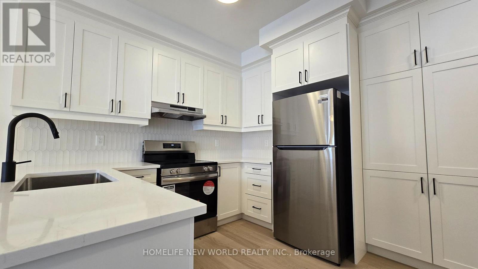 109 Avani Avenue, Markham, Ontario  L6C 3S4 - Photo 4 - N13591450