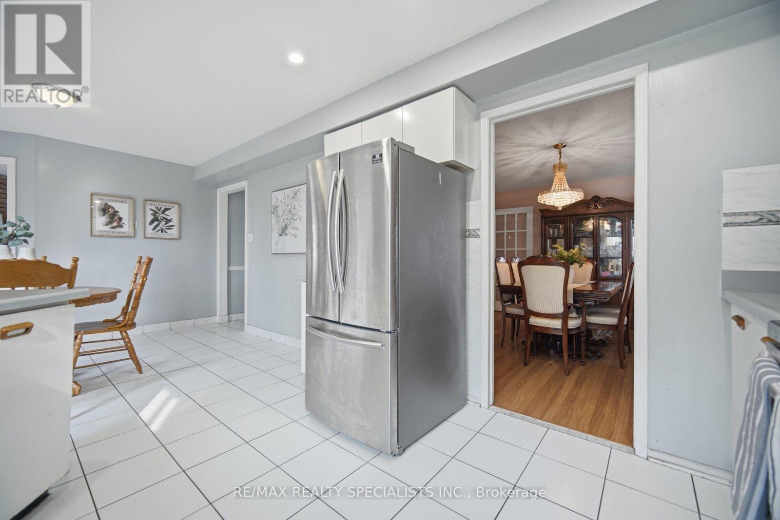 271 Nahani Way, Mississauga (Hurontario), Ontario  L4Z 3B8 - Photo 12 - W13591456