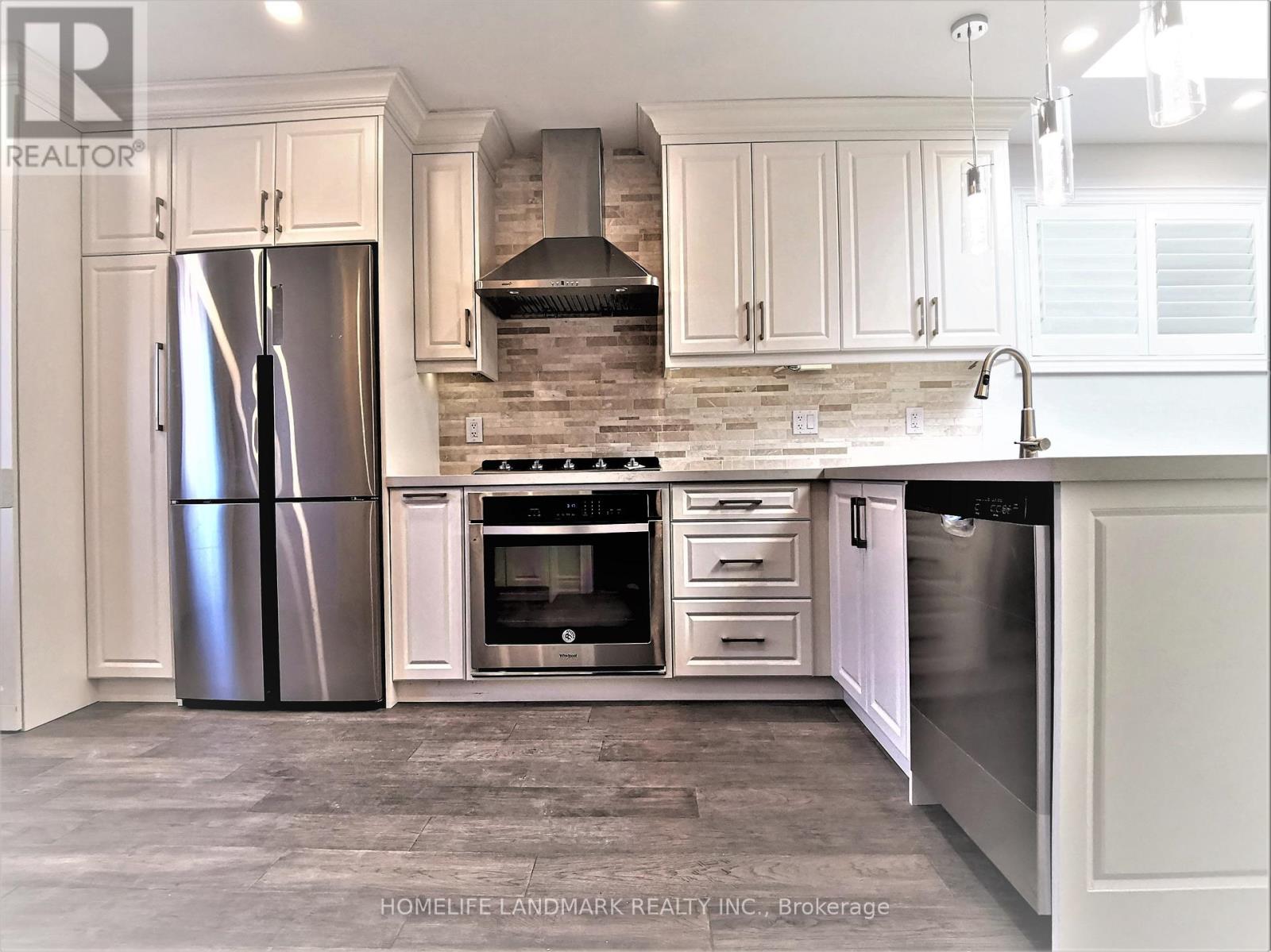 Main - 379 Whitmore Avenue, Toronto (Briar Hill-Belgravia), Ontario  M6E 2N5 - Photo 6 - W13591492