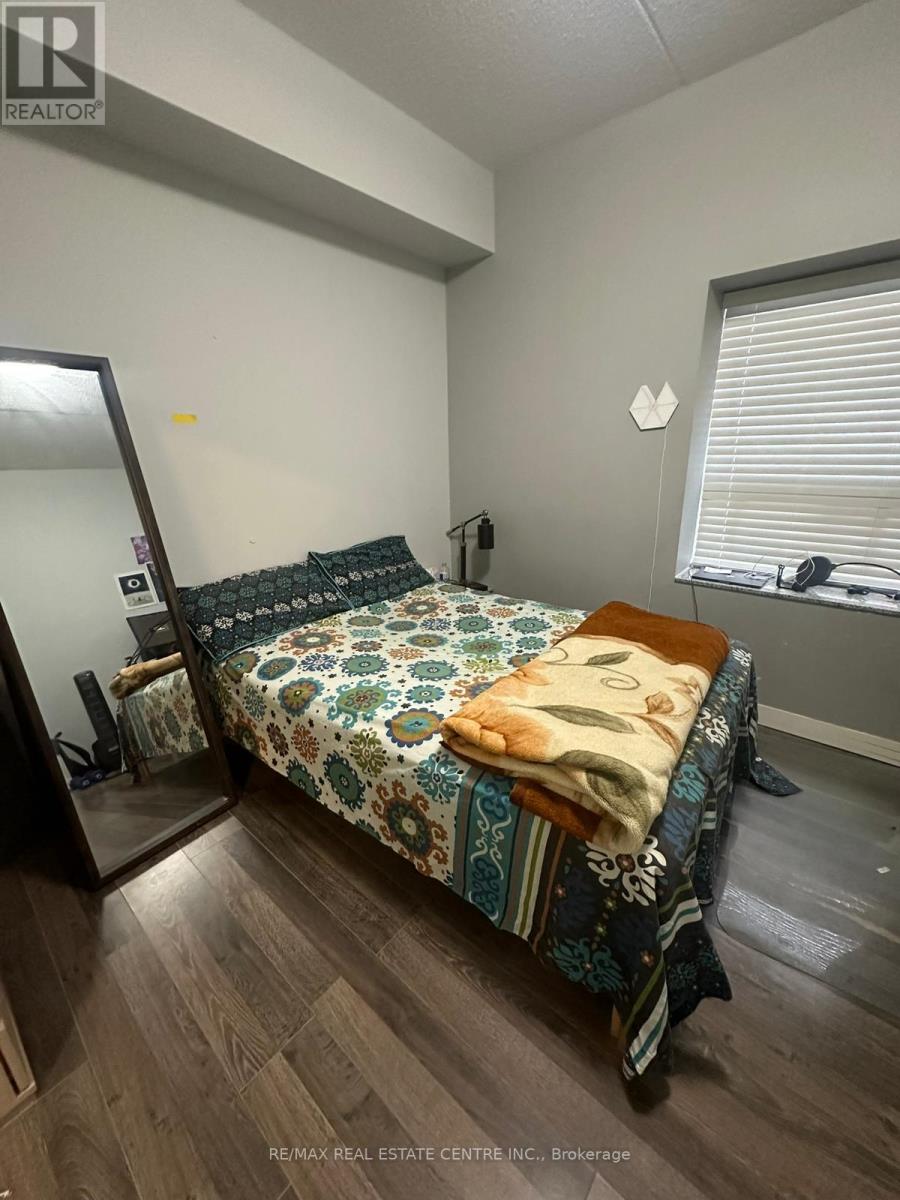 62 Balsam B408 Street, Waterloo, Ontario  N2L 3H2 - Photo 10 - X13591506