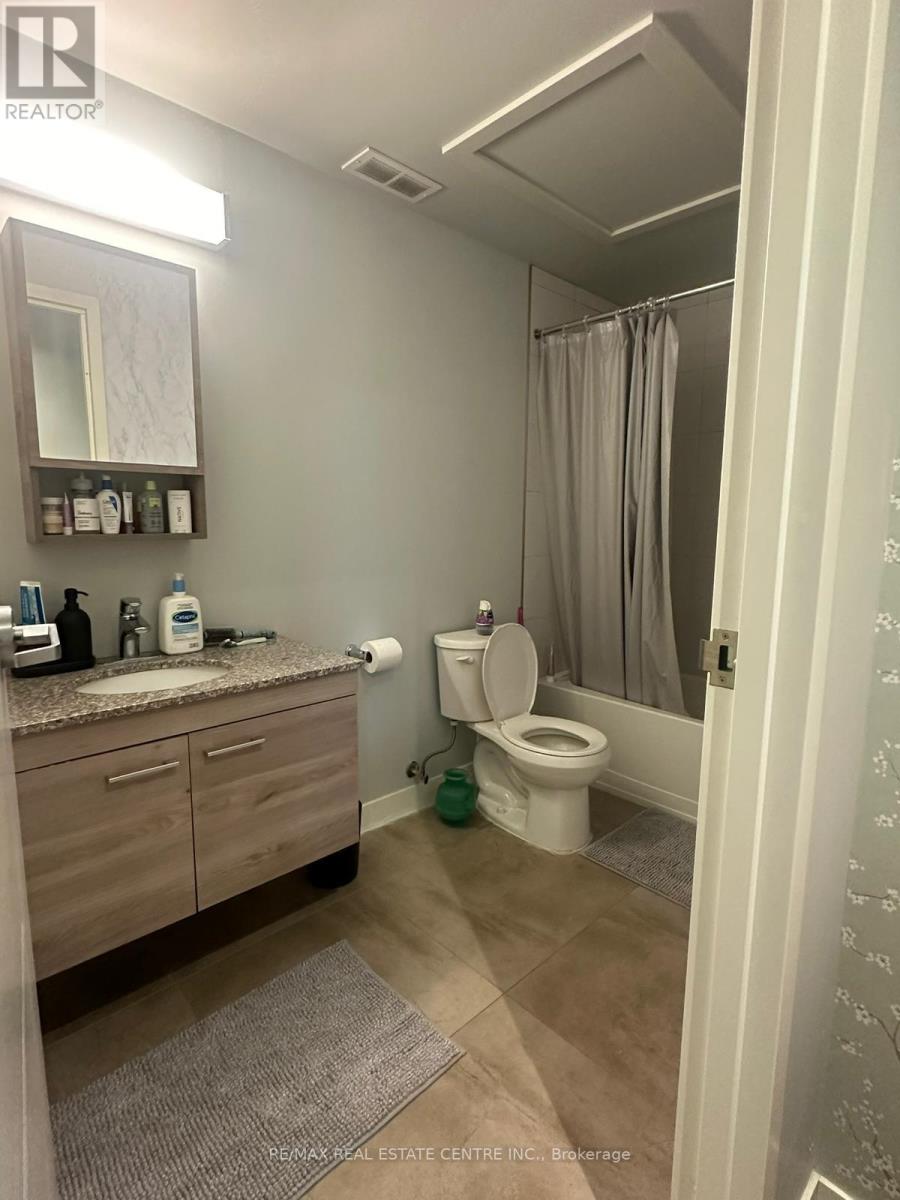 62 Balsam B408 Street, Waterloo, Ontario  N2L 3H2 - Photo 13 - X13591506