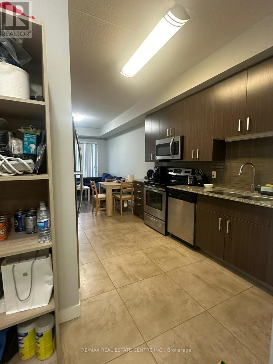 62 Balsam B408 Street, Waterloo, Ontario  N2L 3H2 - Photo 4 - X13591506