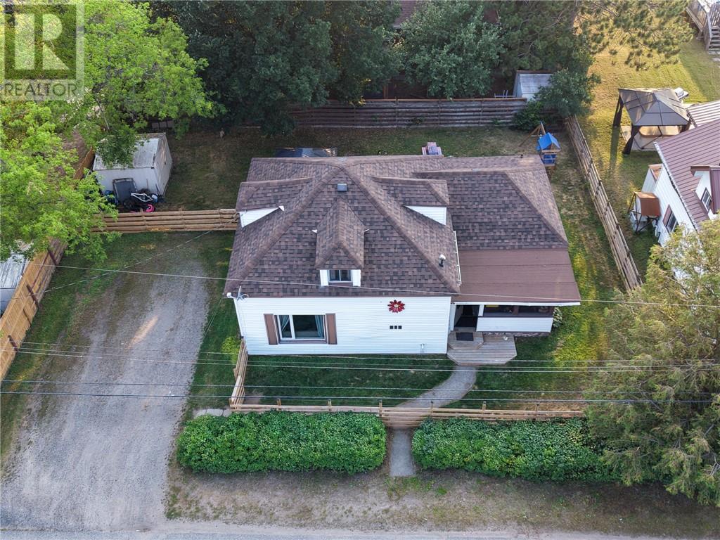 415 Wood Street, Espanola, Ontario  P5E 1M5 - Photo 2 - 2129370