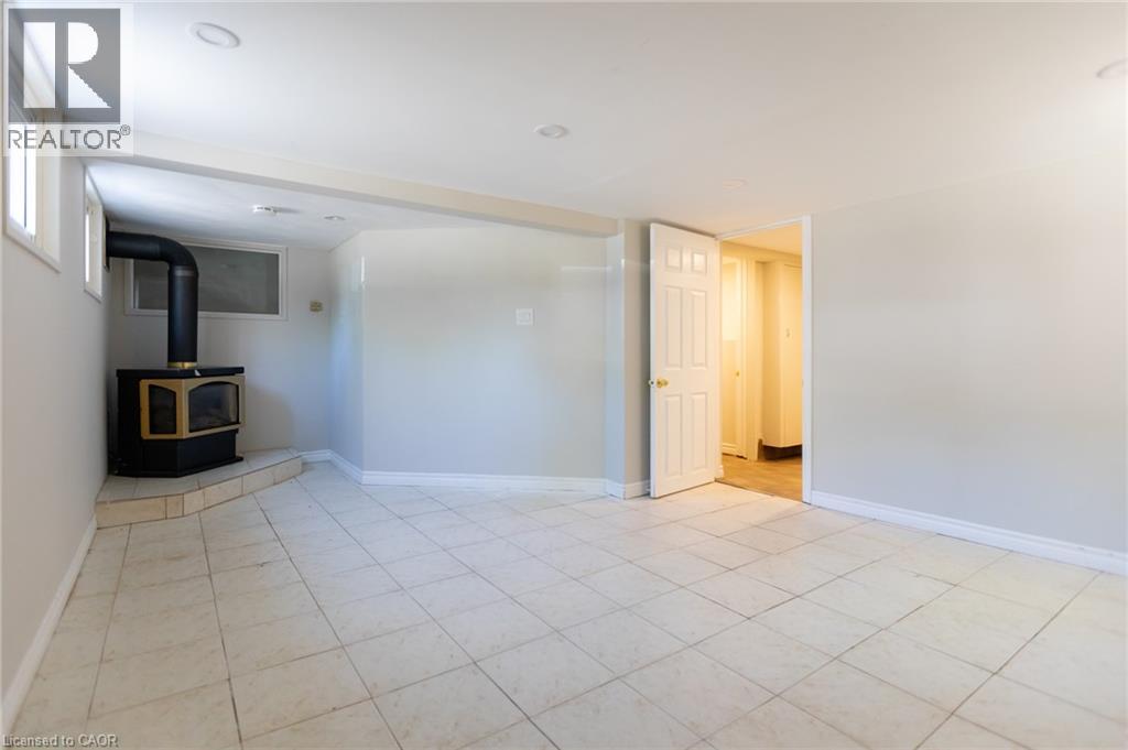 1439 Caroline Street Unit# Basement, Burlington, Ontario  L7S 1H7 - Photo 11 - 40850114