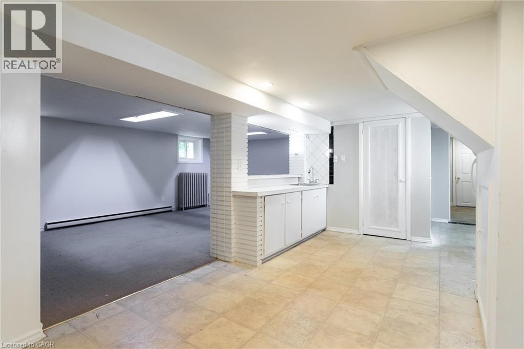 1439 Caroline Street Unit# Basement, Burlington, Ontario  L7S 1H7 - Photo 7 - 40850114