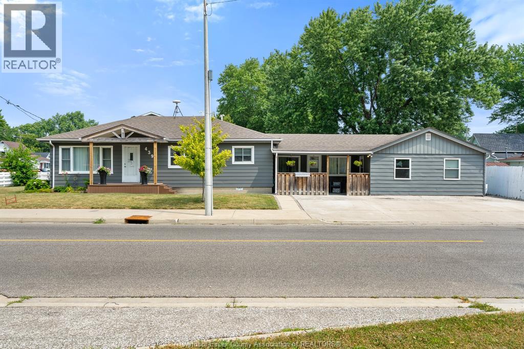 MLS# 26016801: 439 St. Peter STREET, Belle River, Canada