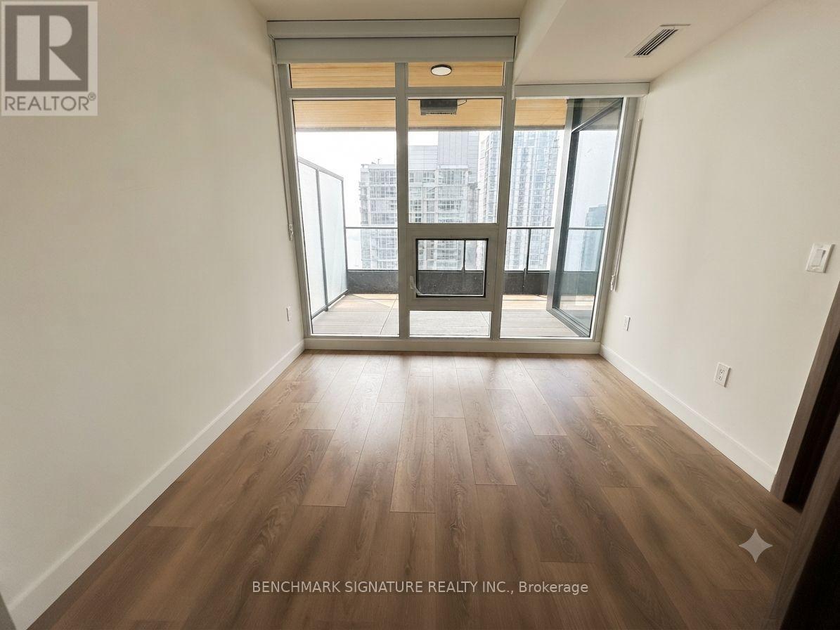 3809 - 1 Concord Cityplace Way, Toronto, Ontario  M5V 0X3 - Photo 5 - C13591510