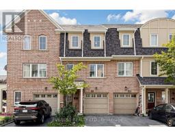 121 JENKINSON WAY, Toronto, Ontario