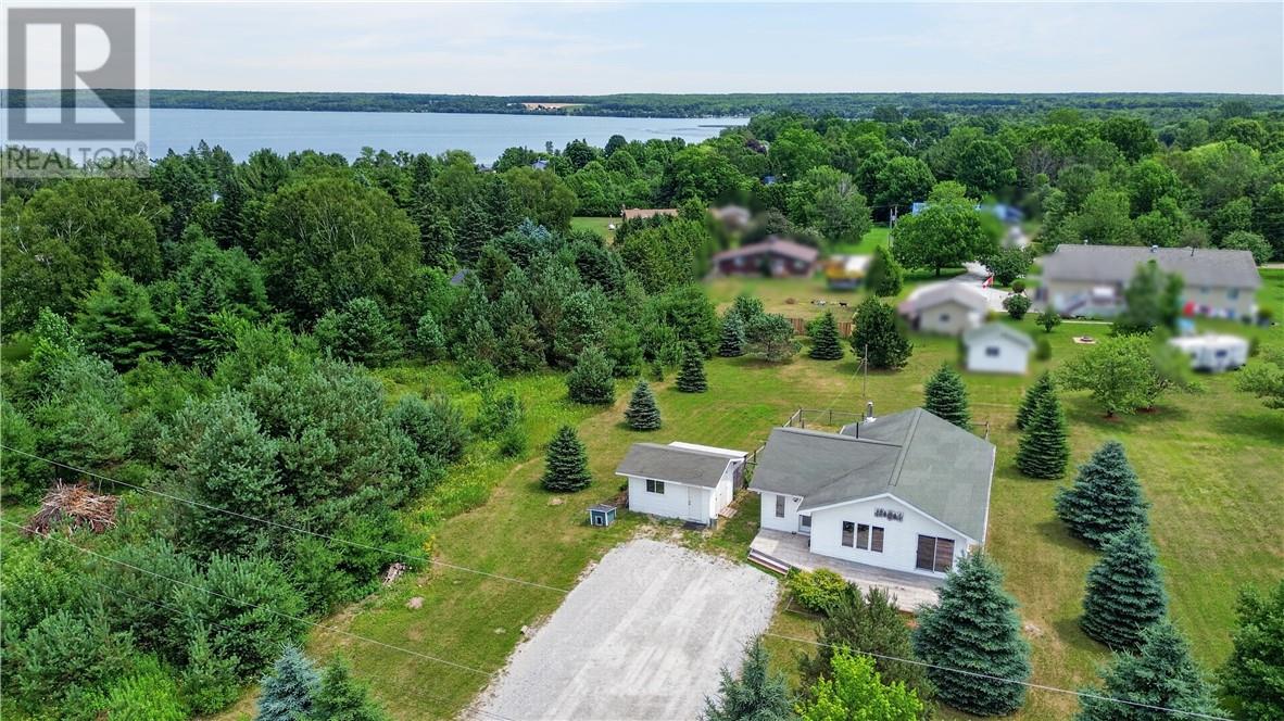 64 Pleasantview Terrace, Mindemoya, Ontario  P0P 1S0 - Photo 2 - 2129353