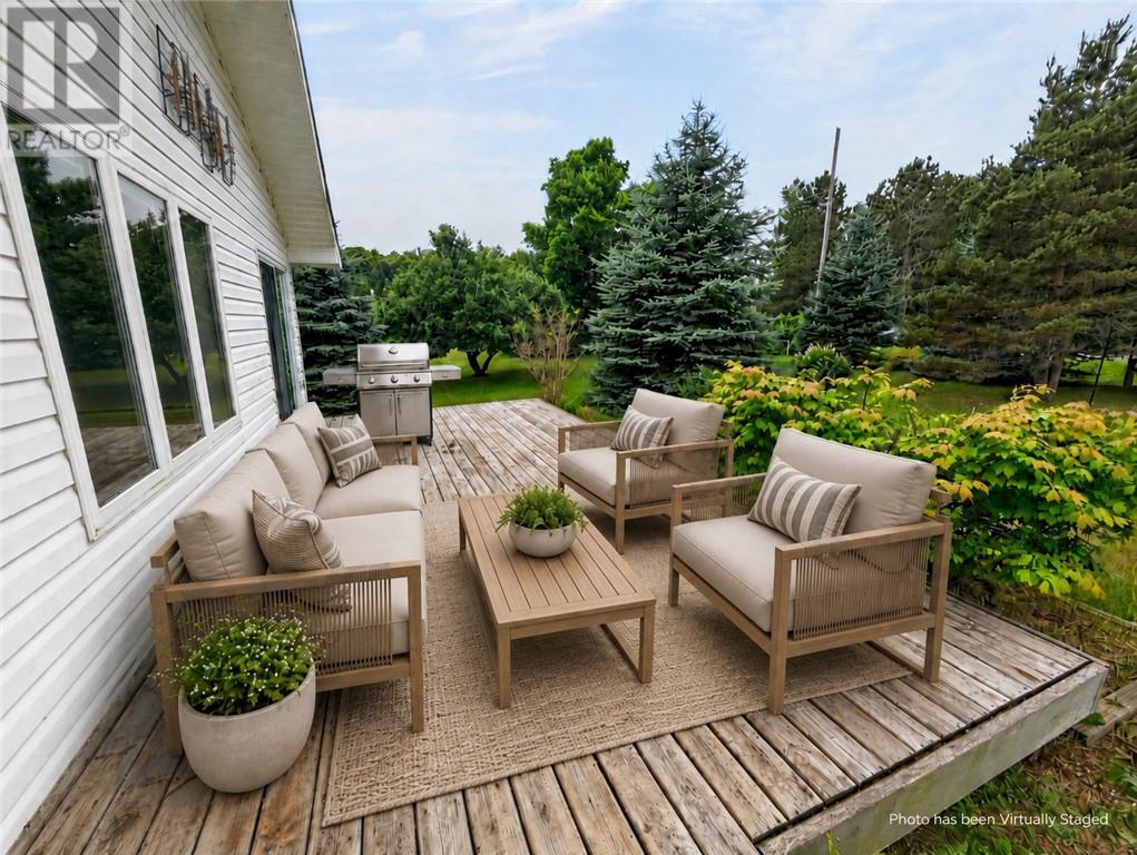 64 Pleasantview Terrace, Mindemoya, Ontario  P0P 1S0 - Photo 53 - 2129353