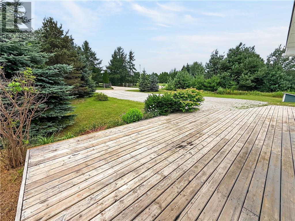 64 Pleasantview Terrace, Mindemoya, Ontario  P0P 1S0 - Photo 55 - 2129353